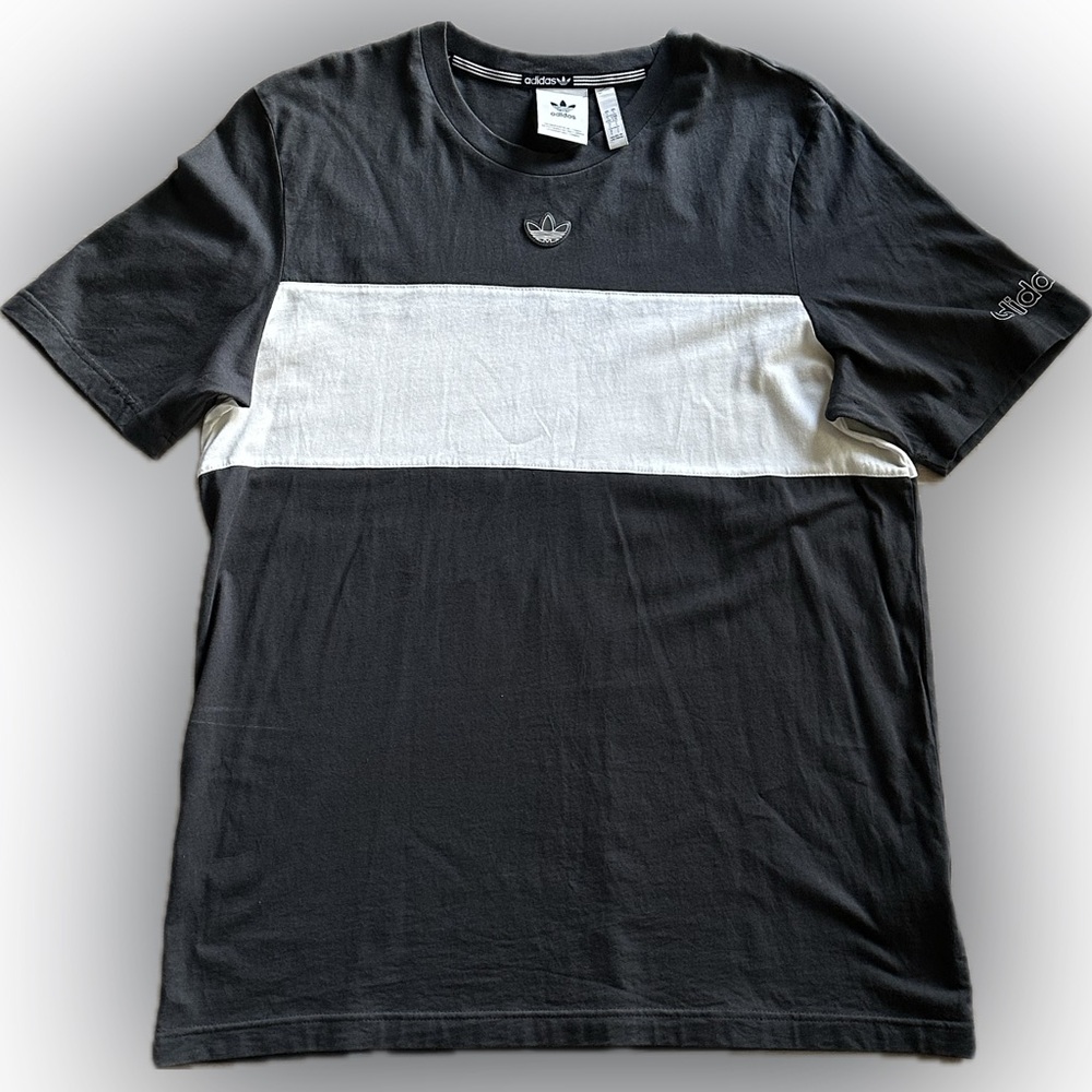 Adidas Men's Tee in Navy Blue and White